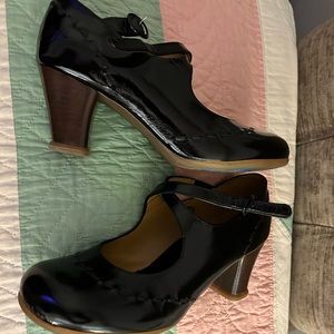 john fluvong malibran heels